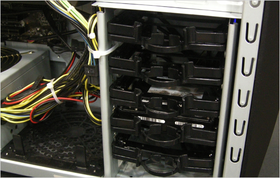 ドスパラの新ケースのベイは扱いやすい！