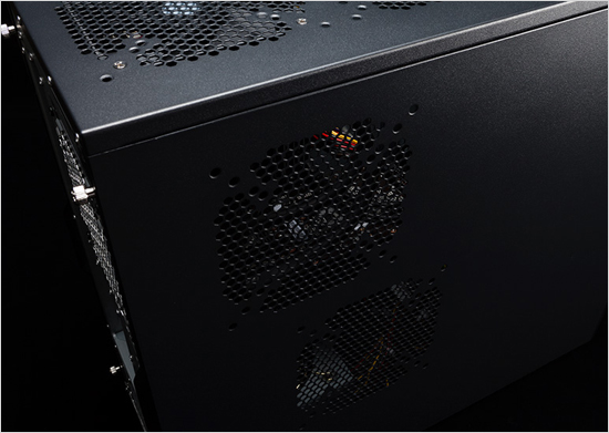 KTケース側面のエアフロー