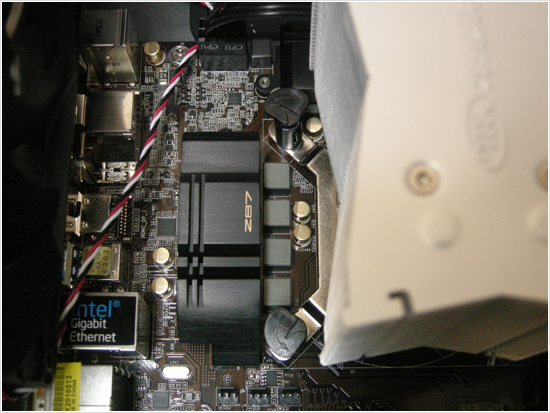 Z87チップセット搭載マザーボード