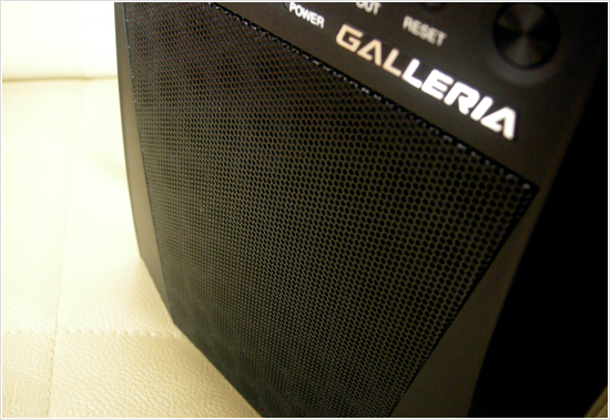 日本刀をイメージしたデザイン