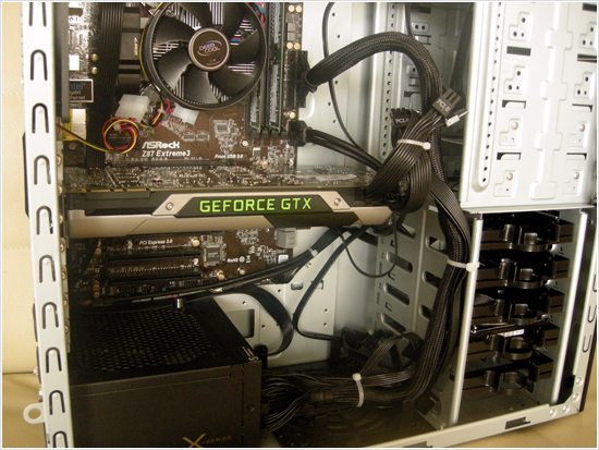 GALLERIA XG 780Ti の内部