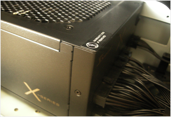 フルフラットケーブルの電源